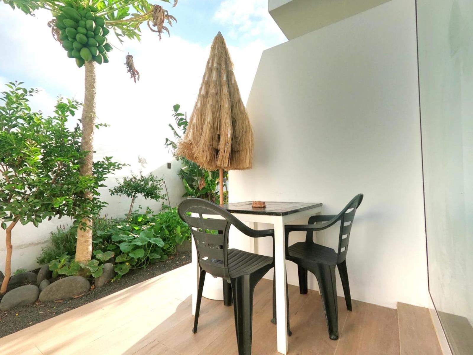 Апартаменты Jardin Del Mar Тинахо Экстерьер фото